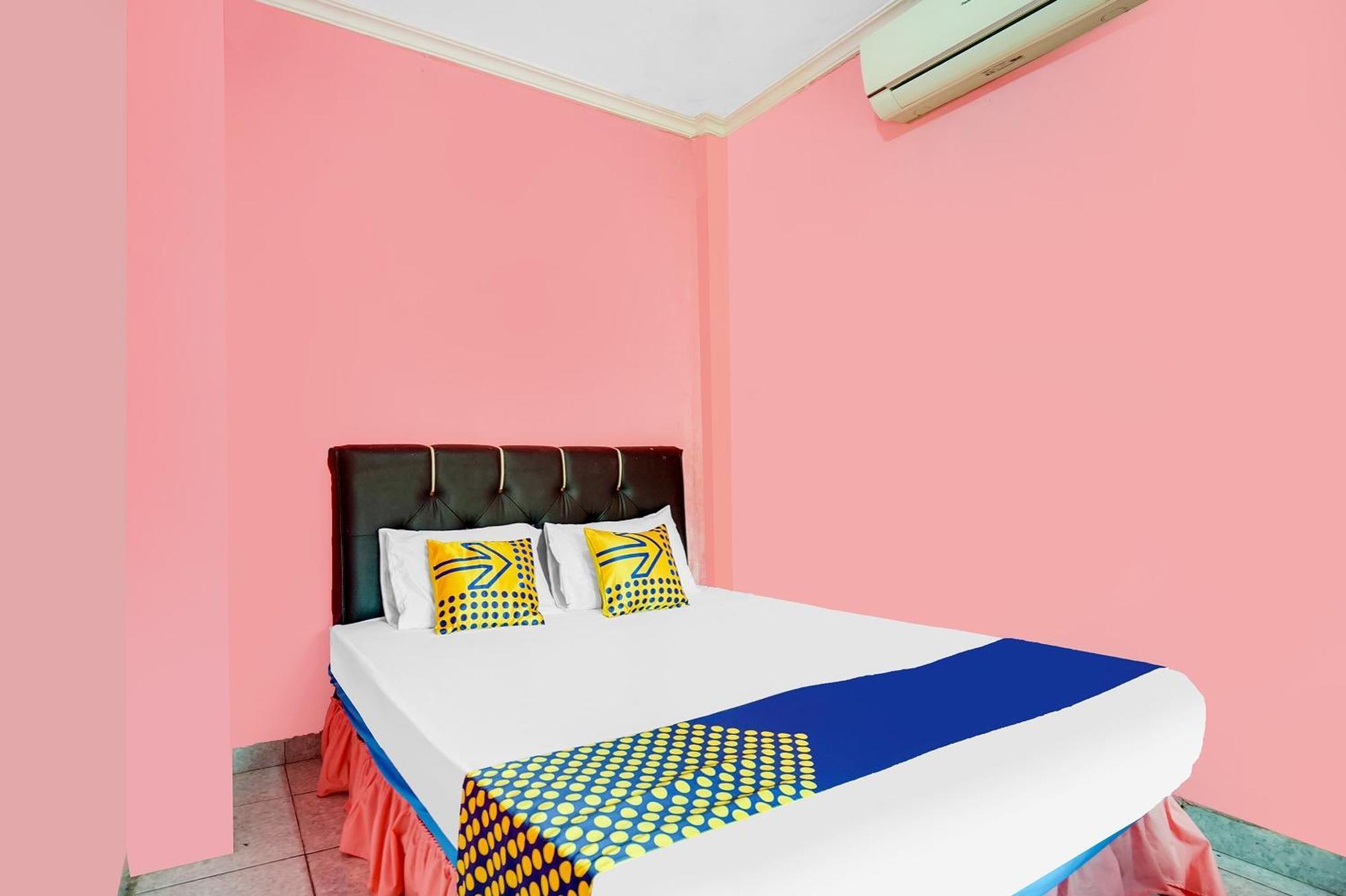 Oyo Life 92046 Garuda Residence Palembang Kültér fotó